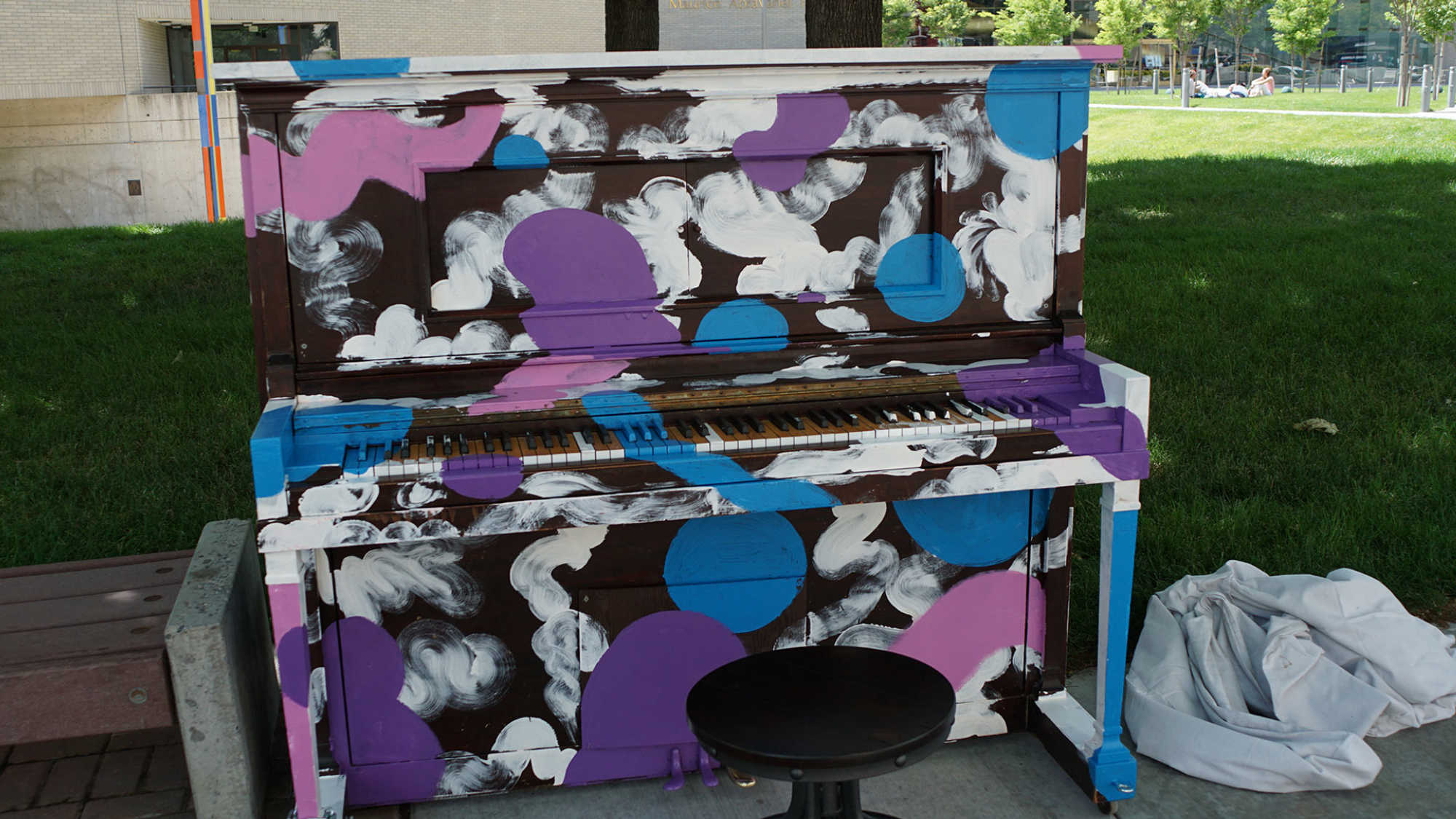 The finished piano.