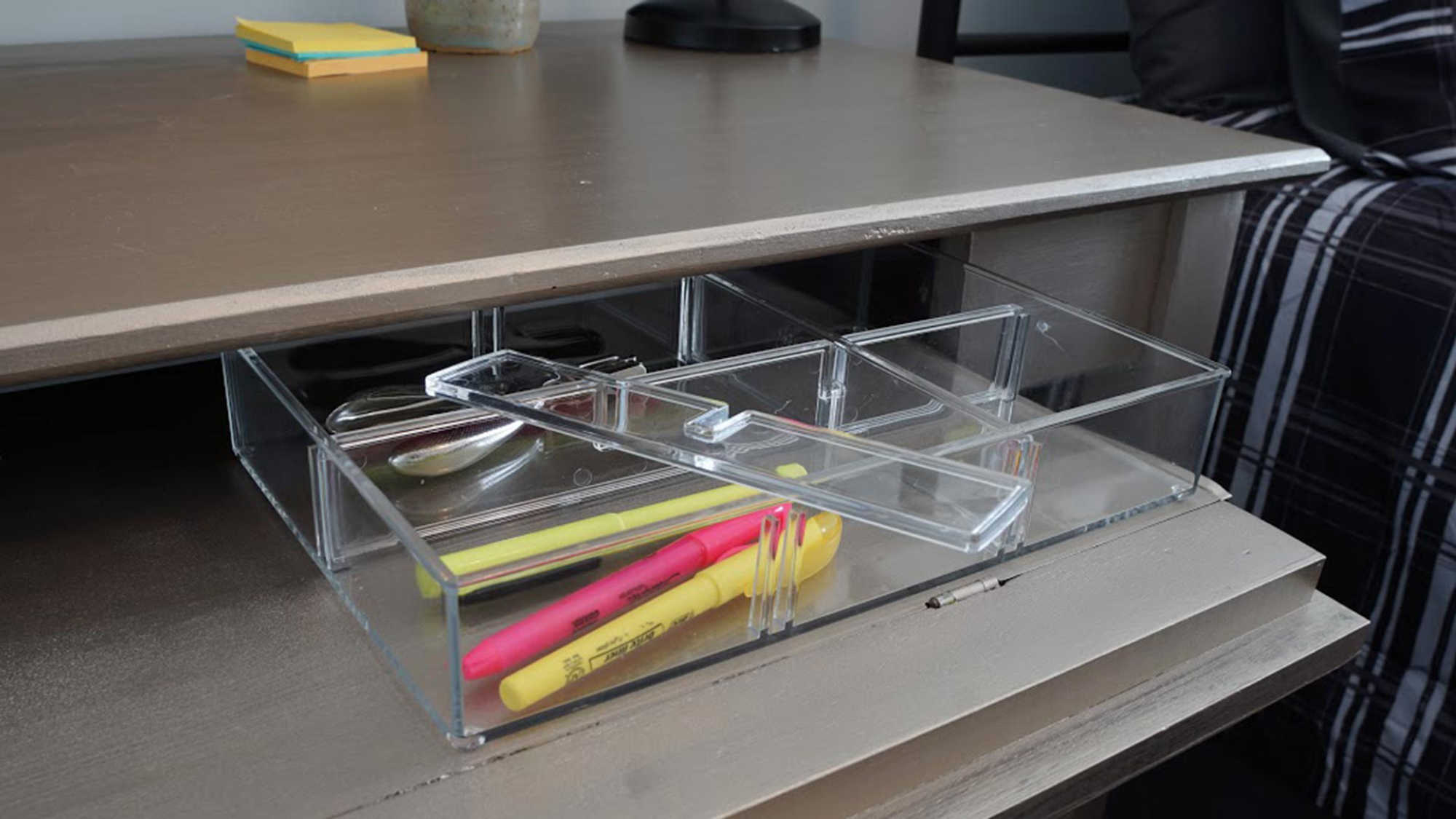 Adjustable trays as DIY drawers